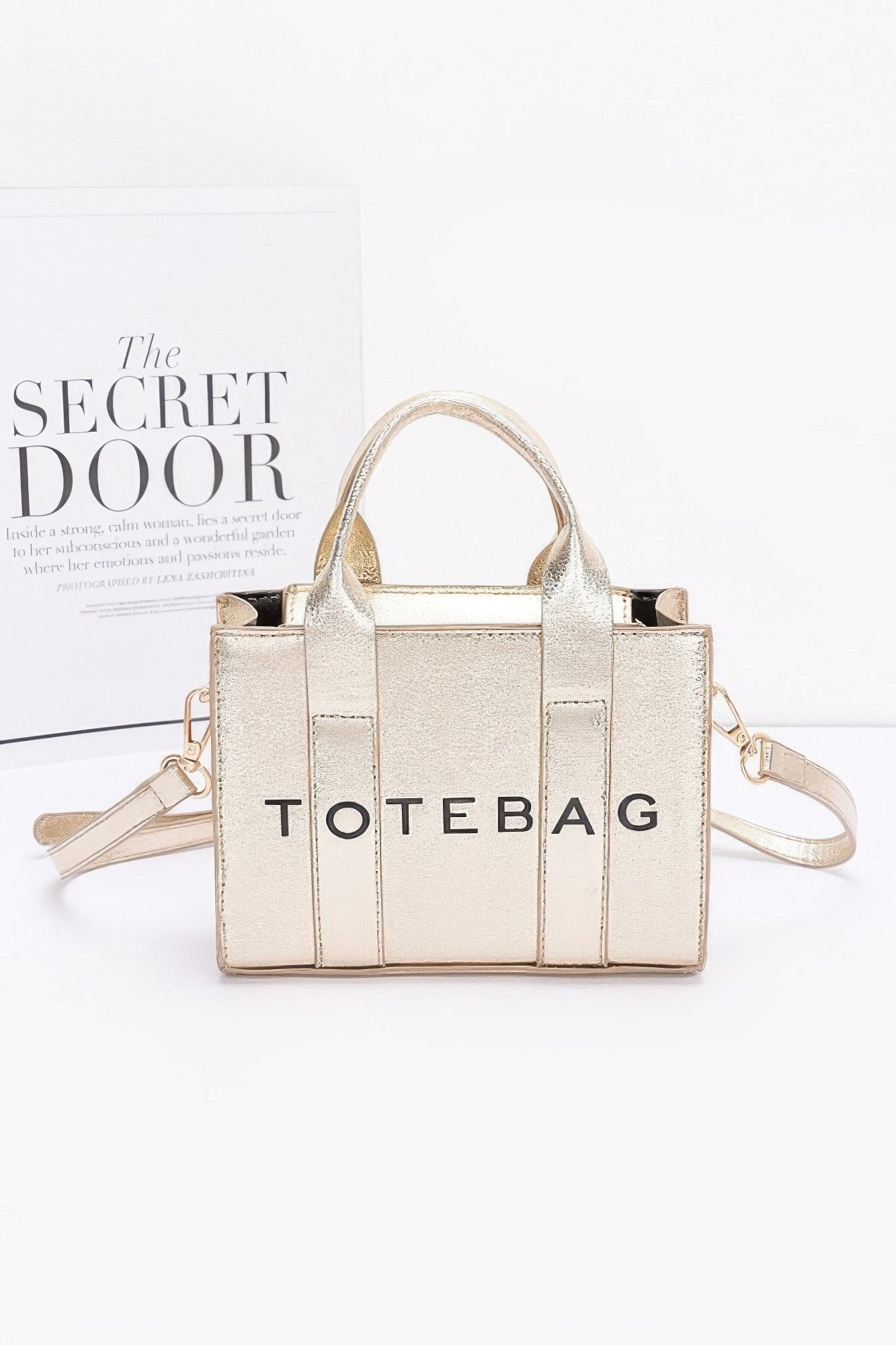 StrapStory - Tote Bag 880