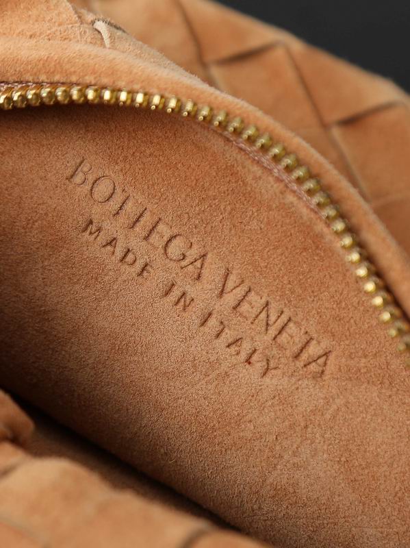 BTVA-Bags - Strap Story - 395