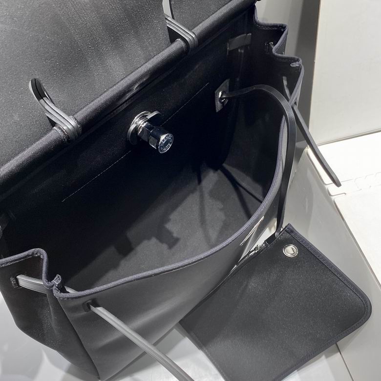 HMSM-Bags - Strap Story - 001