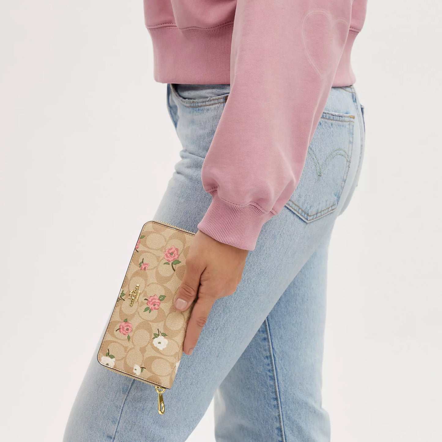 StrapStory - Wristlet 147