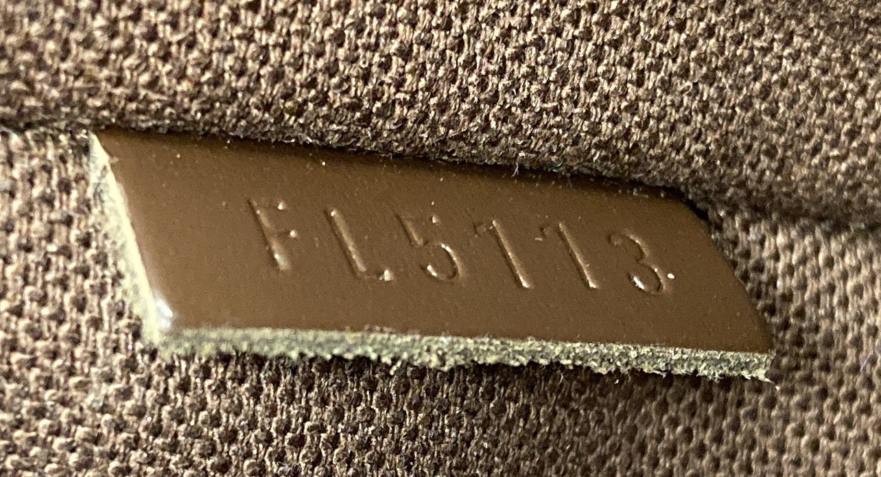 STRAPSTORY MESSENGER - 034