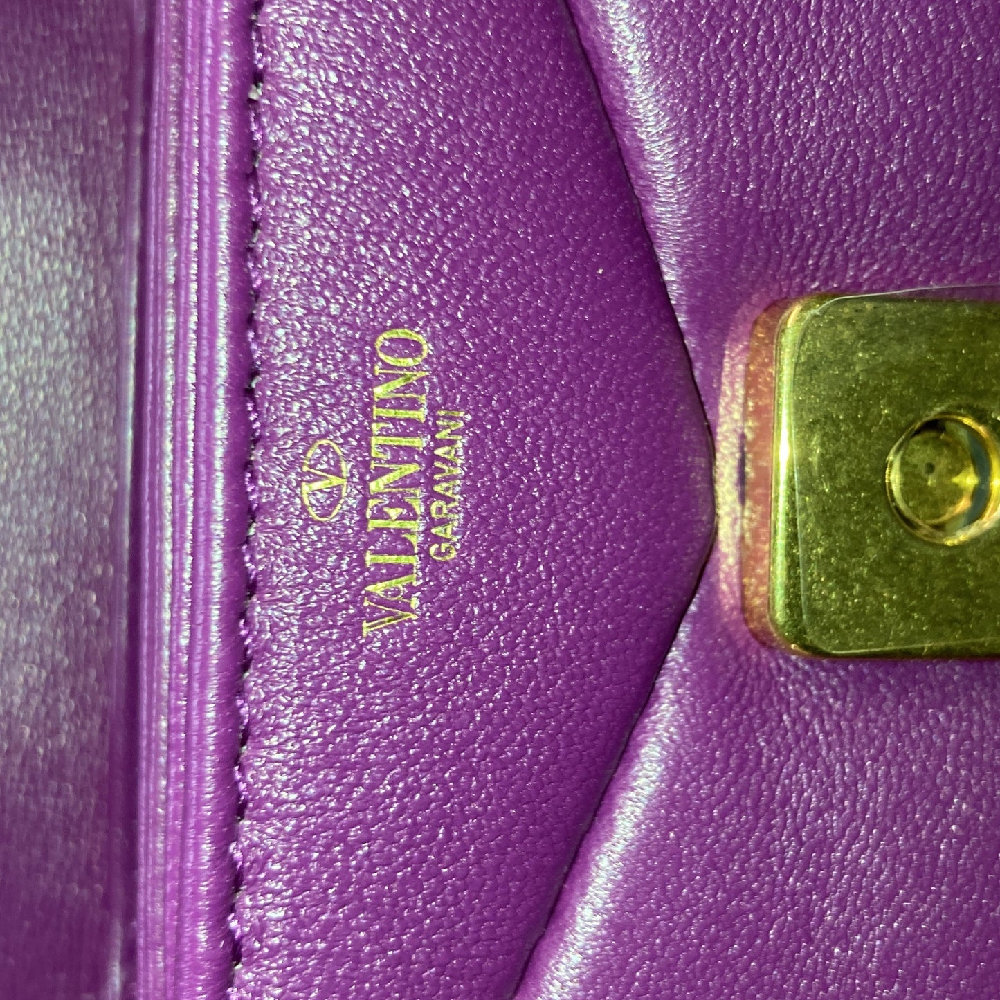 STRAPSTORY CROSSBODY BAG - 521