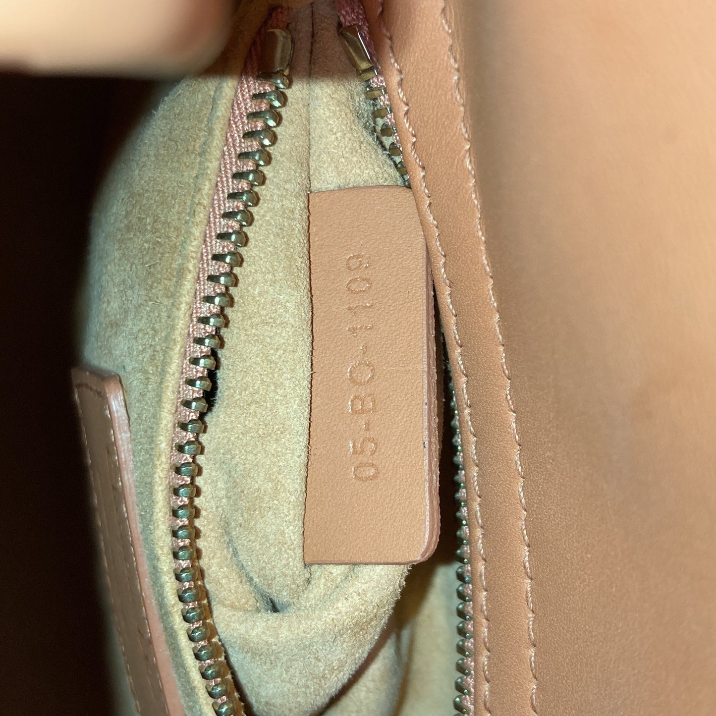 STRAPSTORY SHOULDER BAG - 486