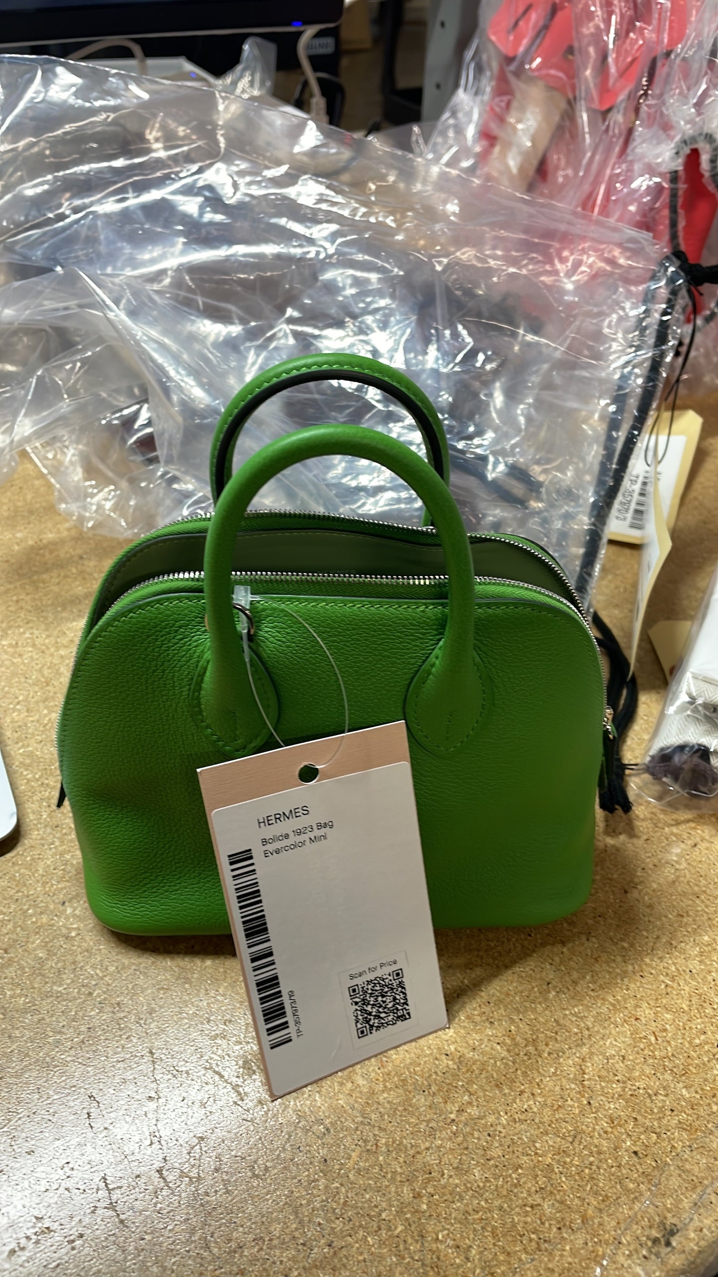 STRAPSTORY CROSSBODY BAG - 826