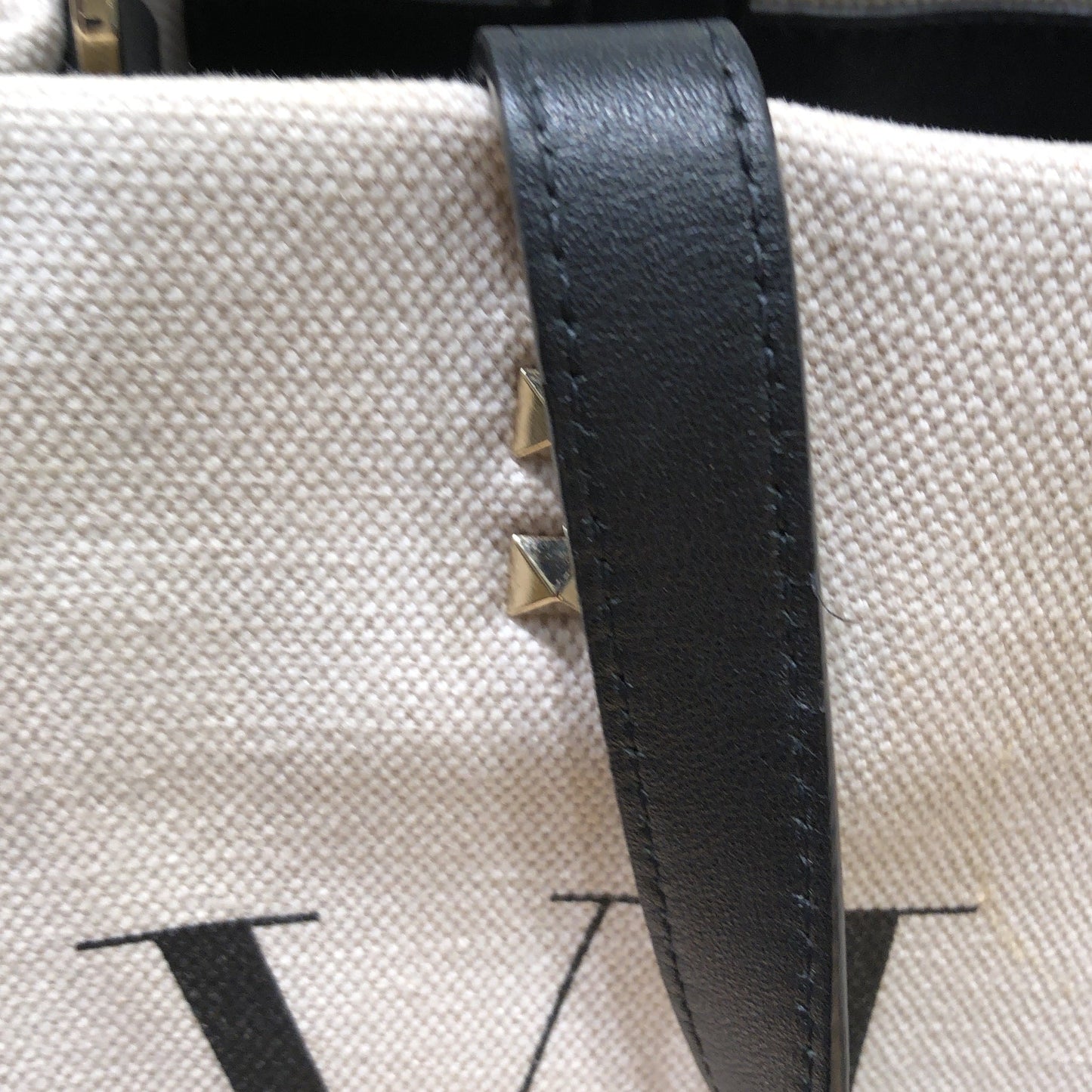STRAPSTORY TOTE - 2526