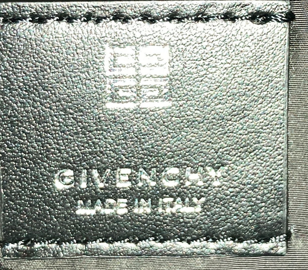 STRAPSTORY MESSENGER - 063