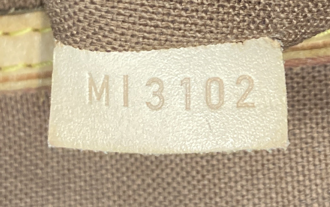 STRAPSTORY TOTE - 1401