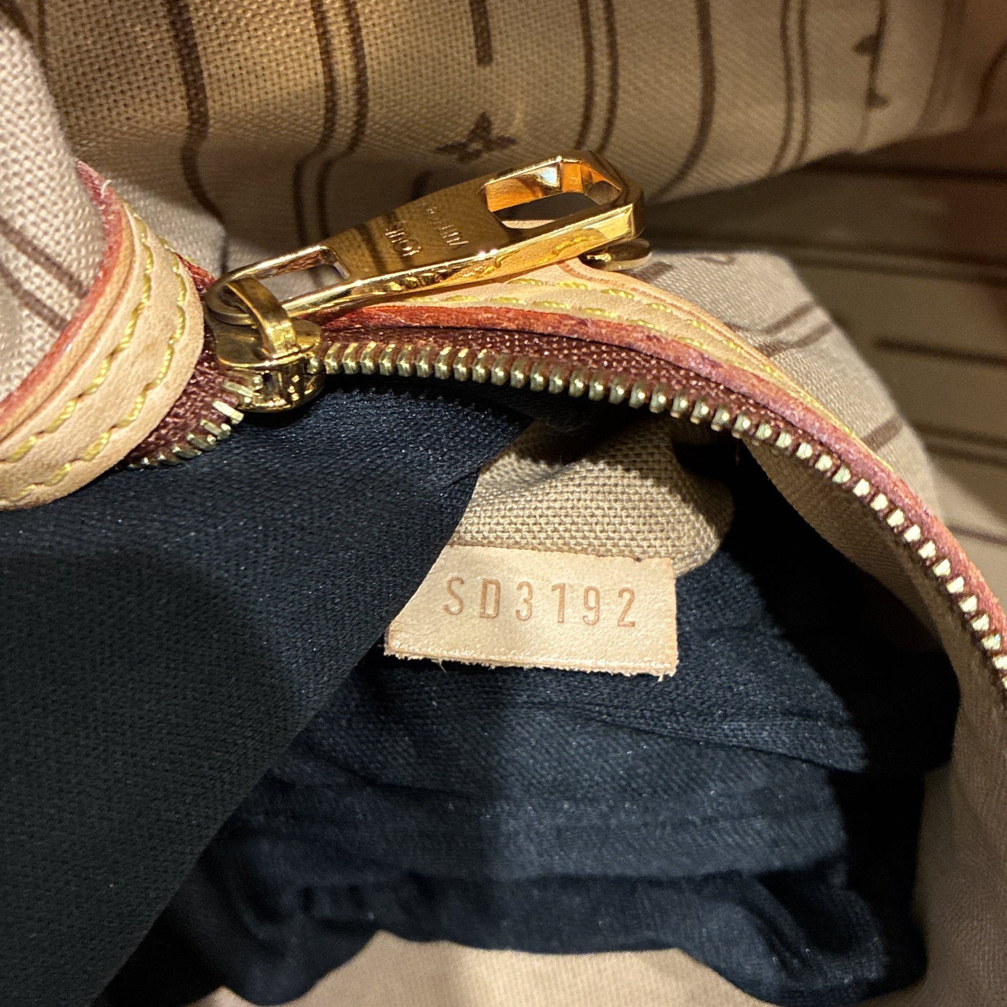STRAPSTORY HOBO - 897