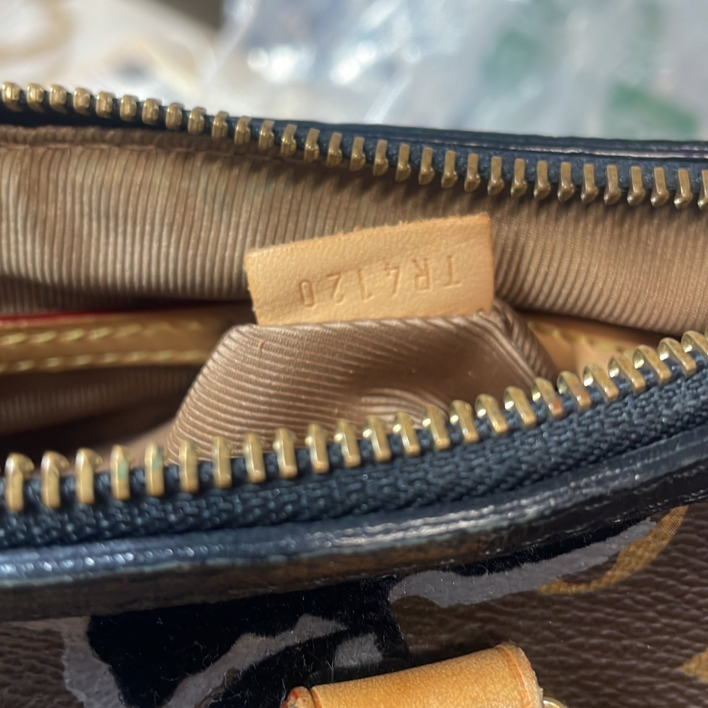 STRAPSTORY SATCHEL - 535