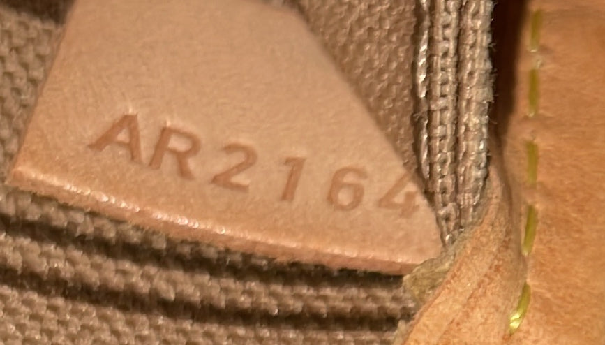 STRAPSTORY TOTE - 1911