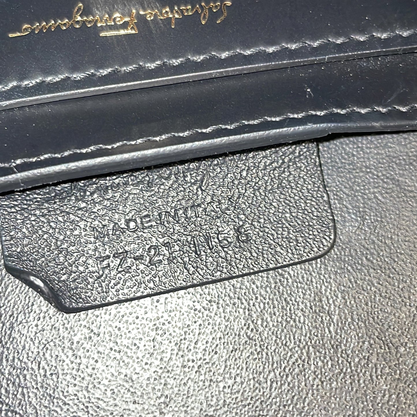 STRAPSTORY TOP HANDLE - 1846