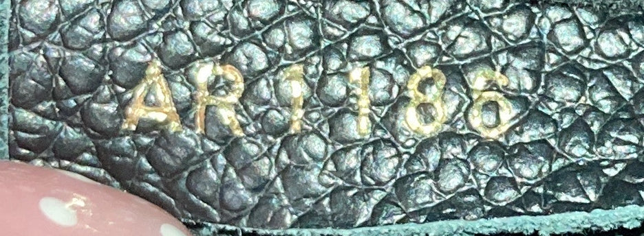 STRAPSTORY CROSSBODY BAG - 4099