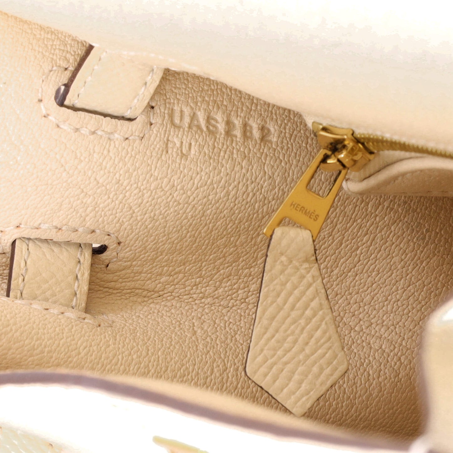 STRAPSTORY TOP HANDLE - 1827