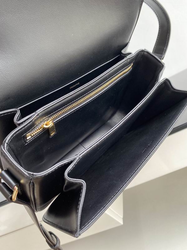 CLNE-Bags - Strap Story - 574
