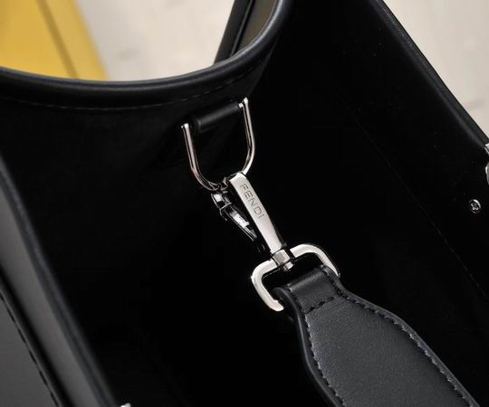 FDNI-Bags - Strap Story - 493