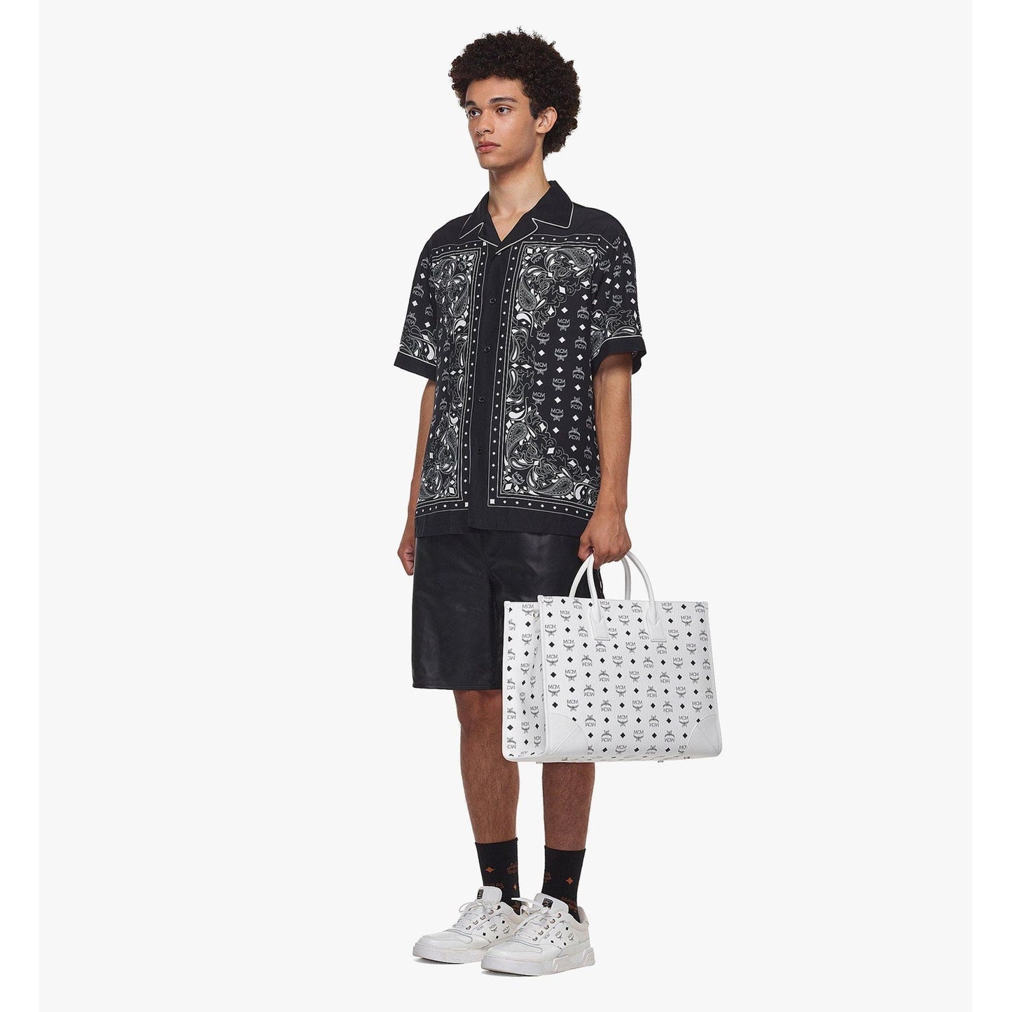 StrapStory - Tote Bag 2192