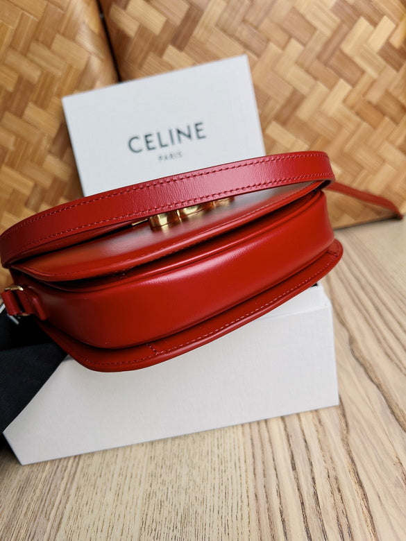 CLNE-Bags - Strap Story - 556
