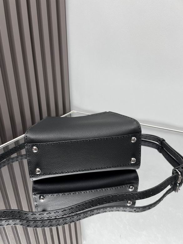 FDNI-Bags - Strap Story - 047