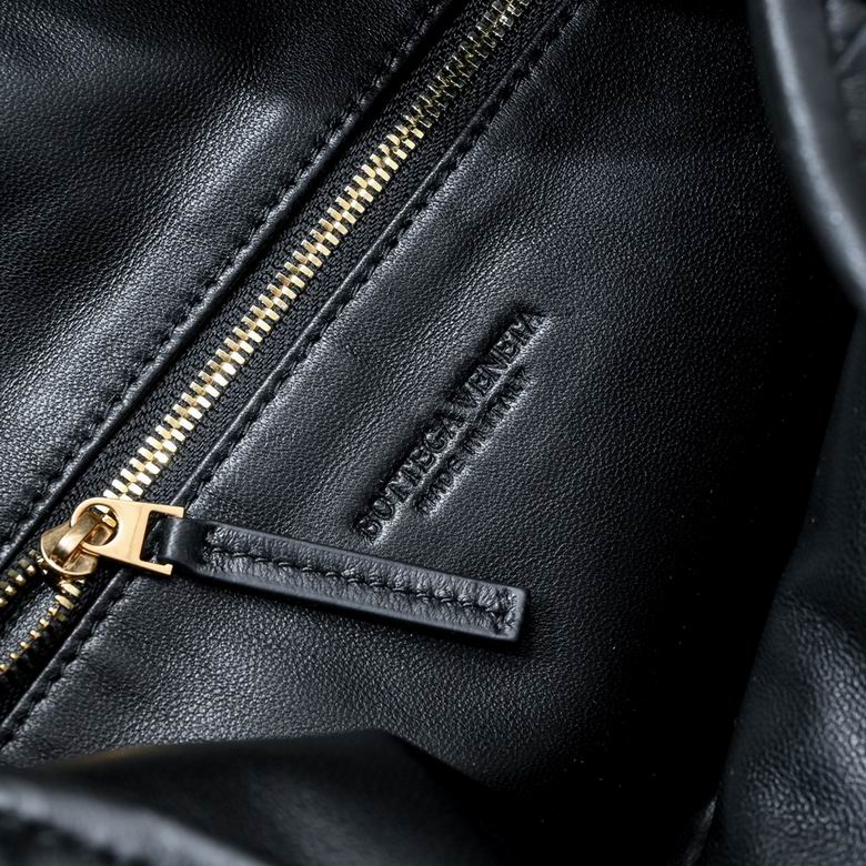 BTVA-Bags - Strap Story - 201
