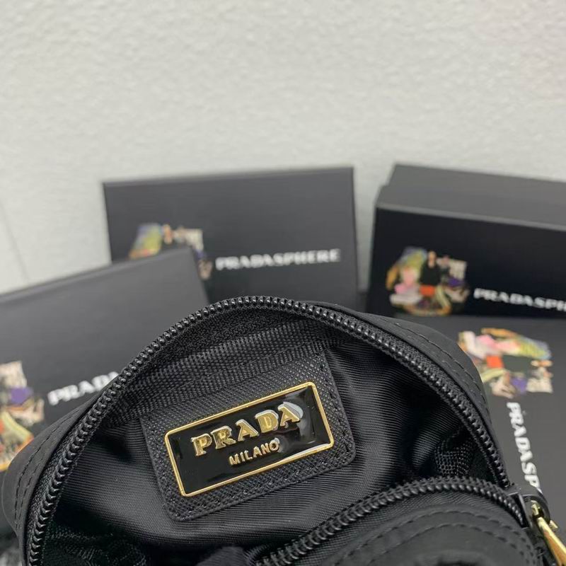 PRD-Bags - Strap Story - 1970