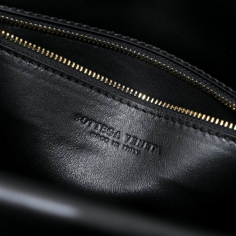 BTVA-Bags - Strap Story - 242