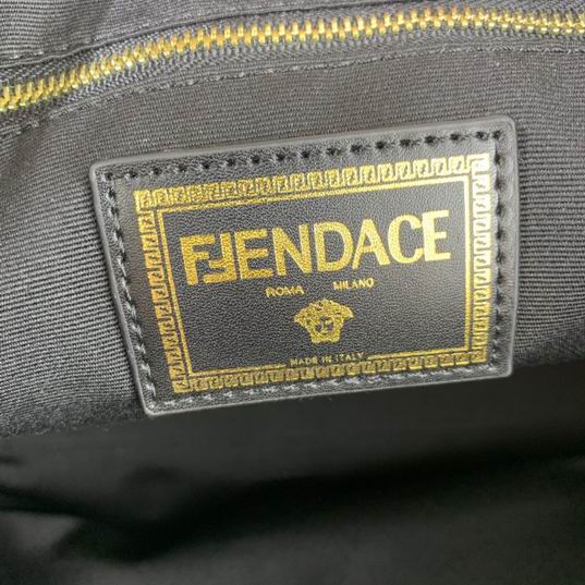 FDNI-Bags - Strap Story - 471