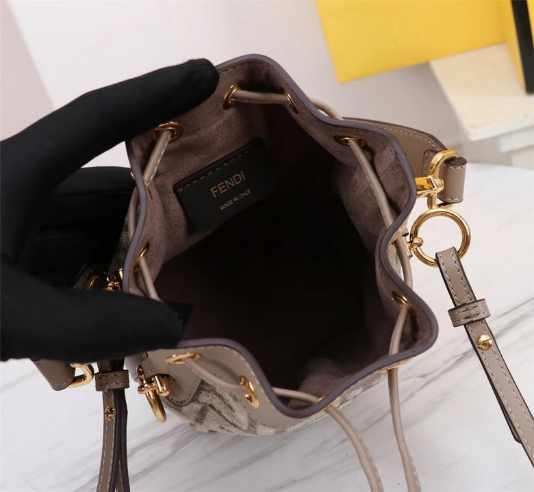 FDNI-Bags - Strap Story - 579