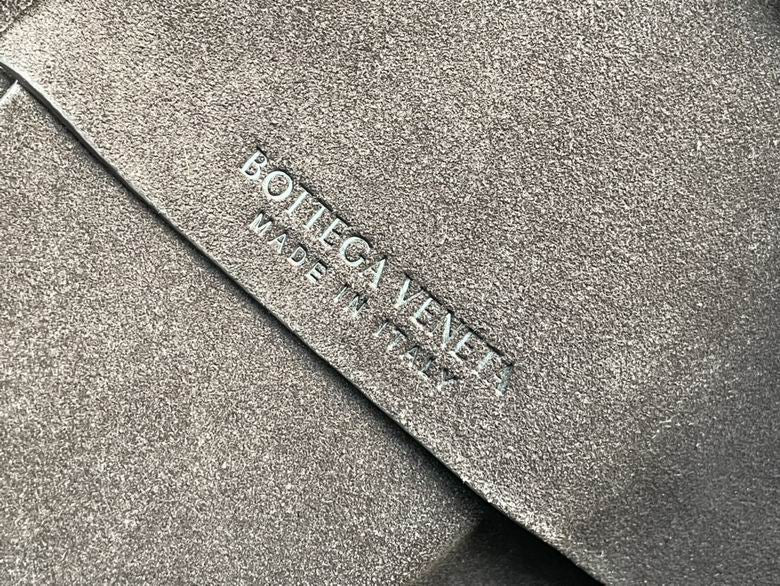BTVA-Bags - Strap Story - 099