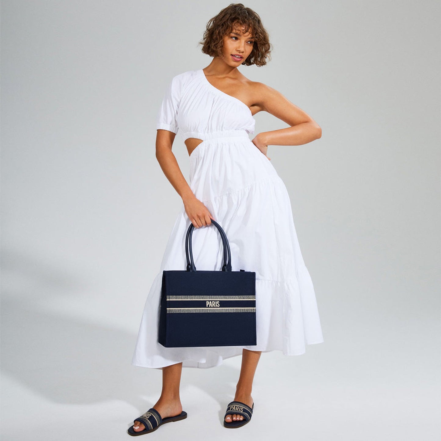 StrapStory - Tote Bag 1553