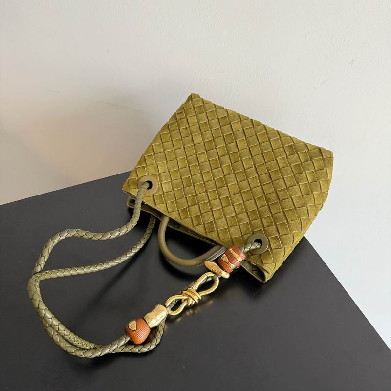 BTVA-Bags - Strap Story - 350
