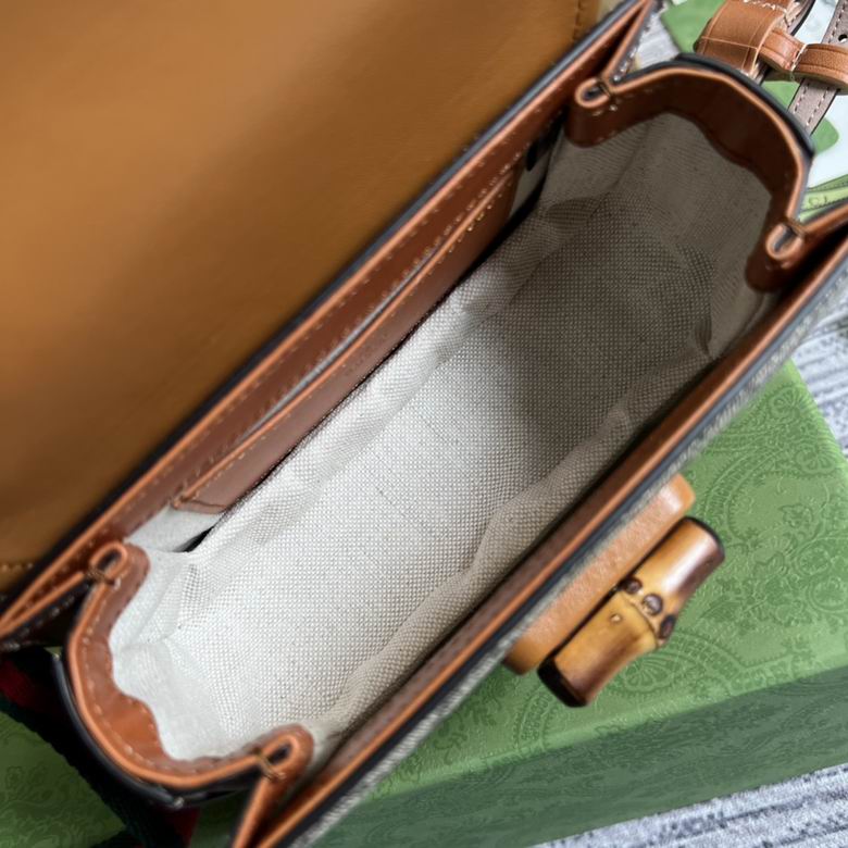 GGCC-Bags - Strap Story - 403