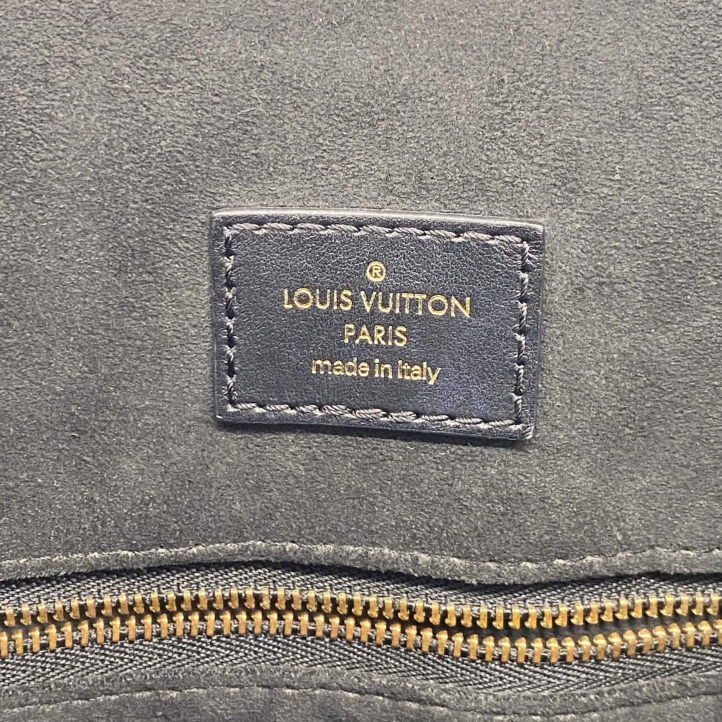 StrapStory - Tote Bag 3221