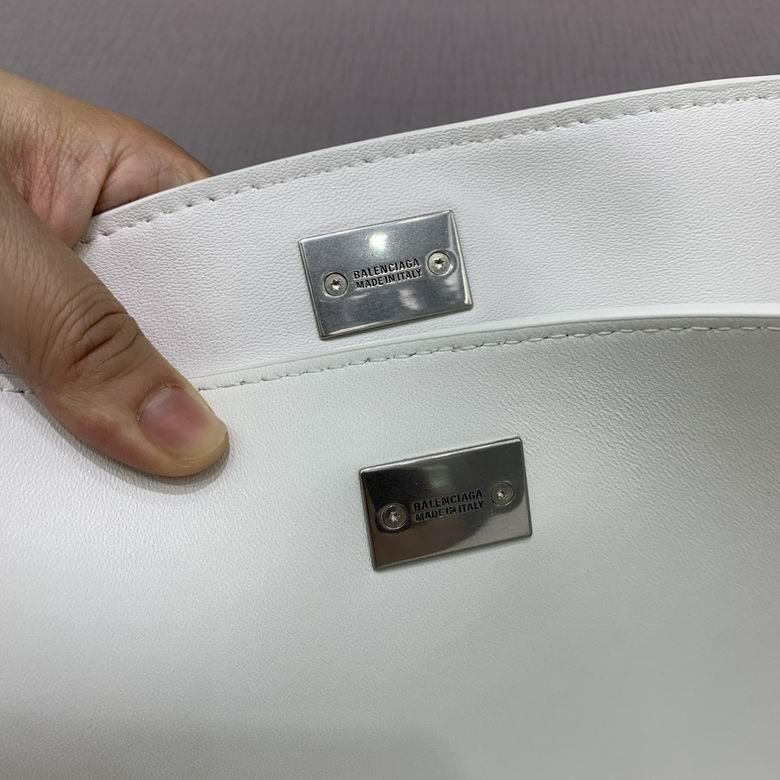BLGA-Bags - Strap Story - 570