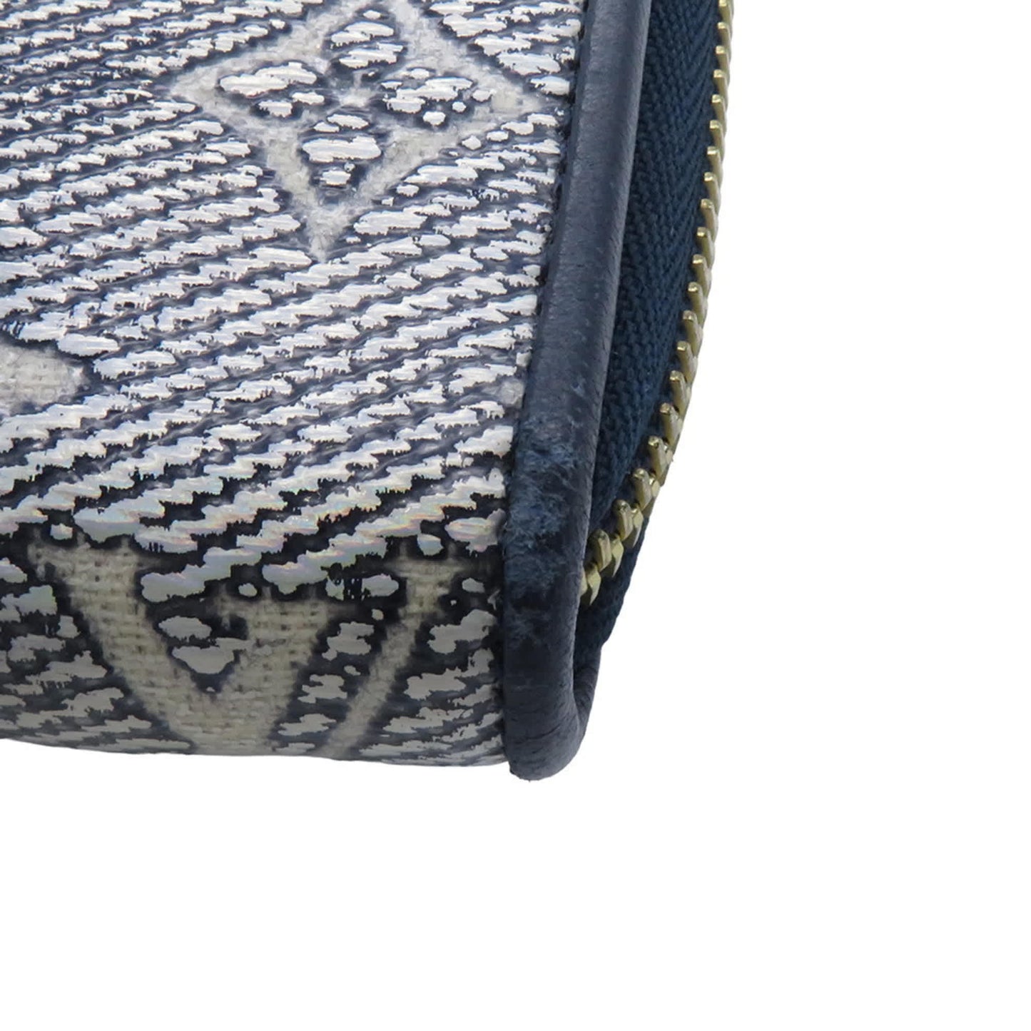 StrapStory - Wristlet 699