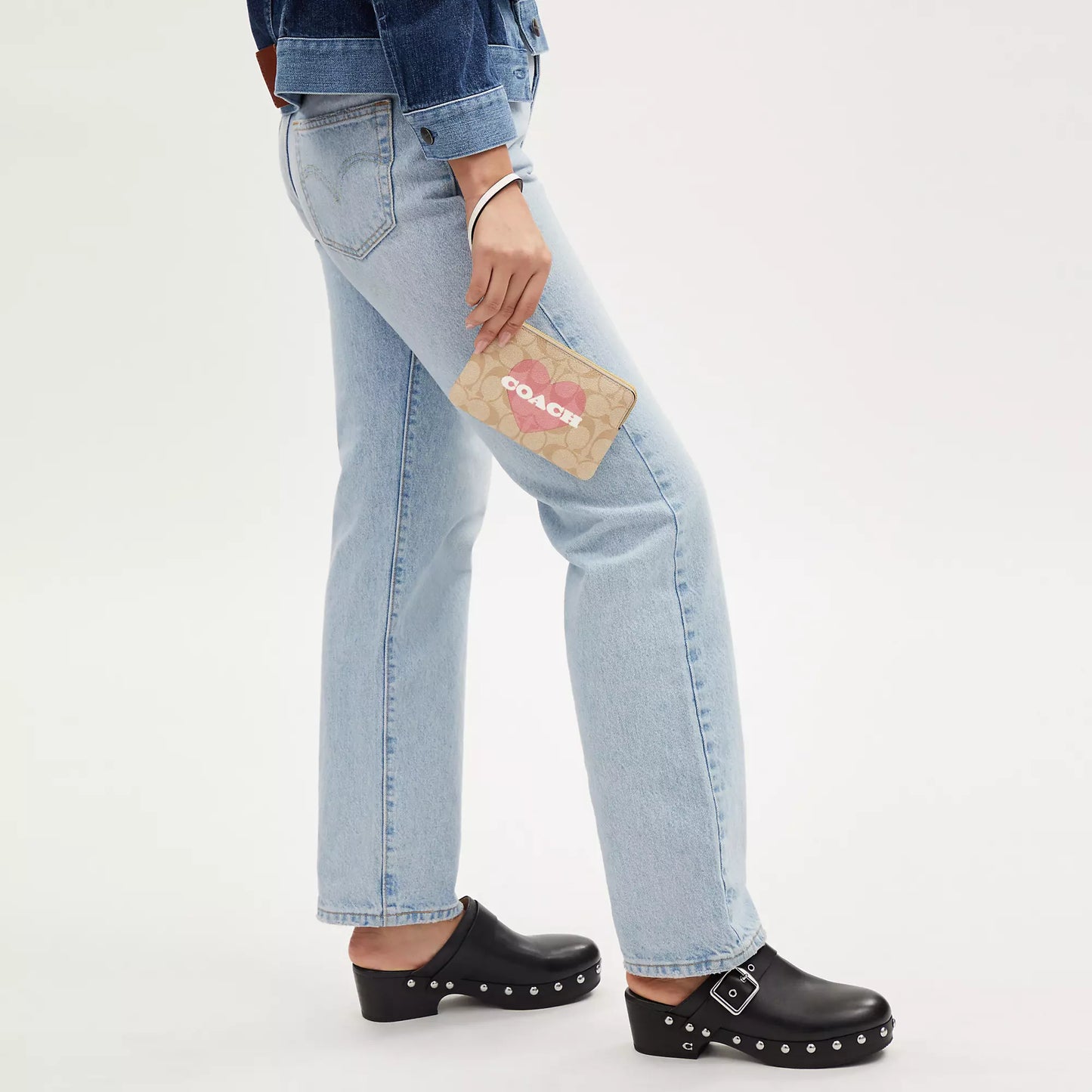 StrapStory - Wristlet 128
