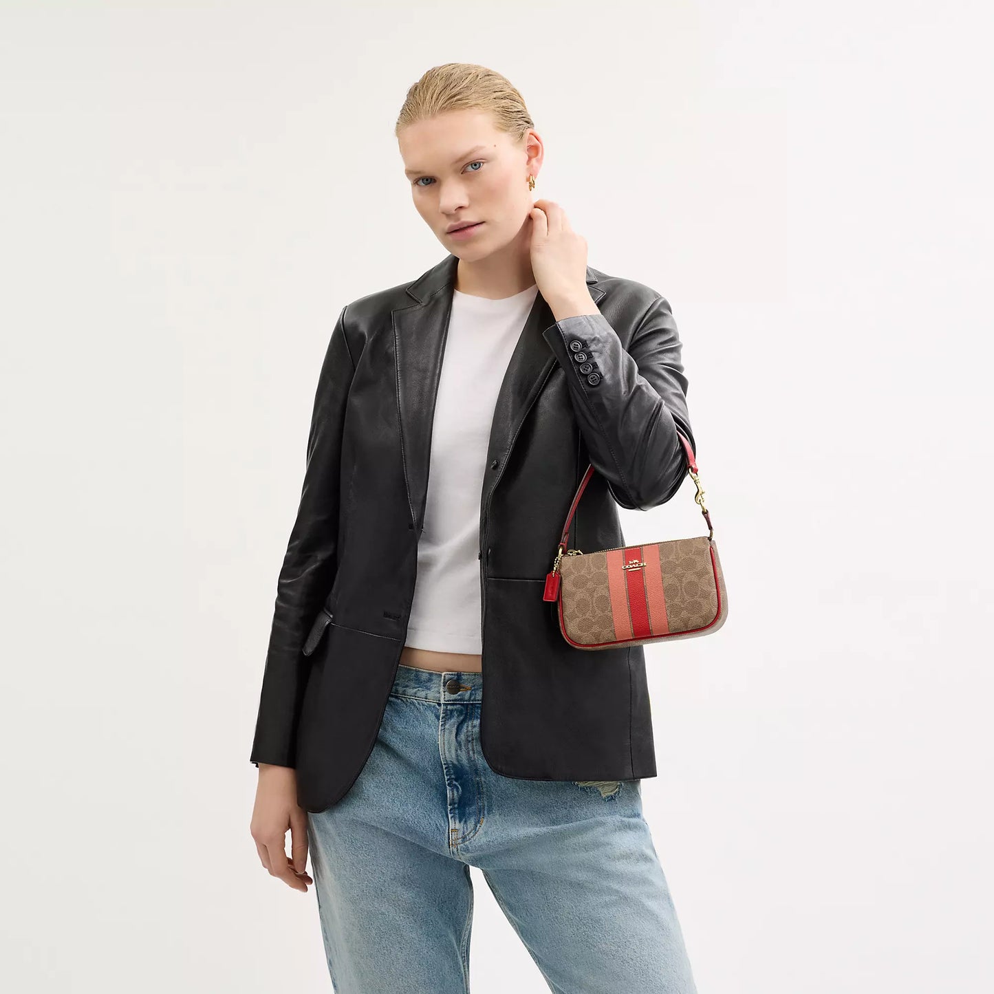 StrapStory - Wristlet 451