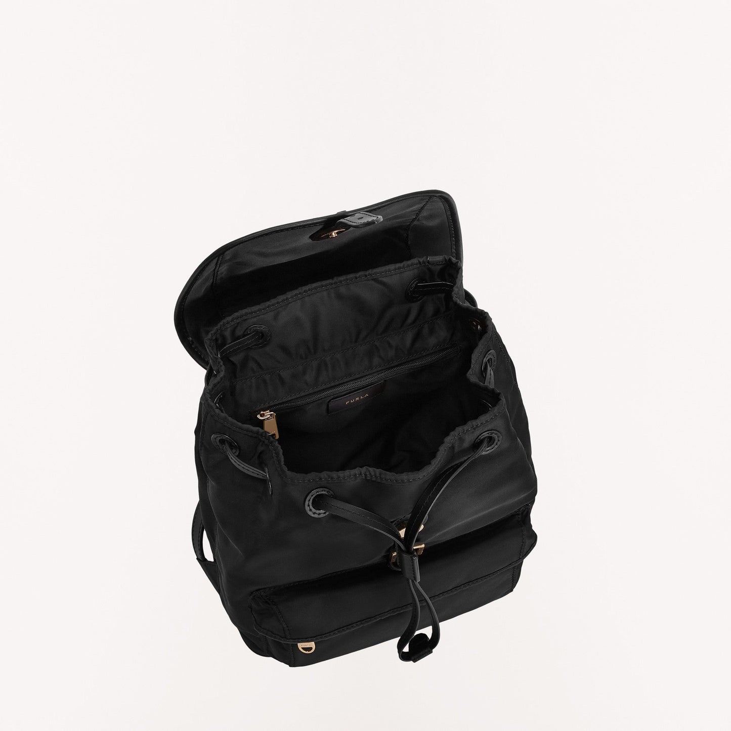 StrapStory - Backpack 700