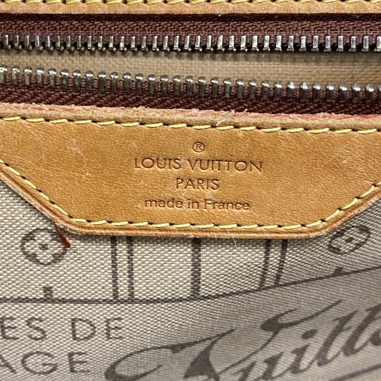 StrapStory - Tote Bag 3609