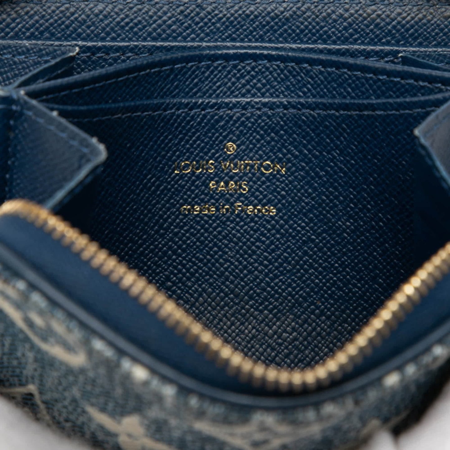 StrapStory - Wristlet 1052