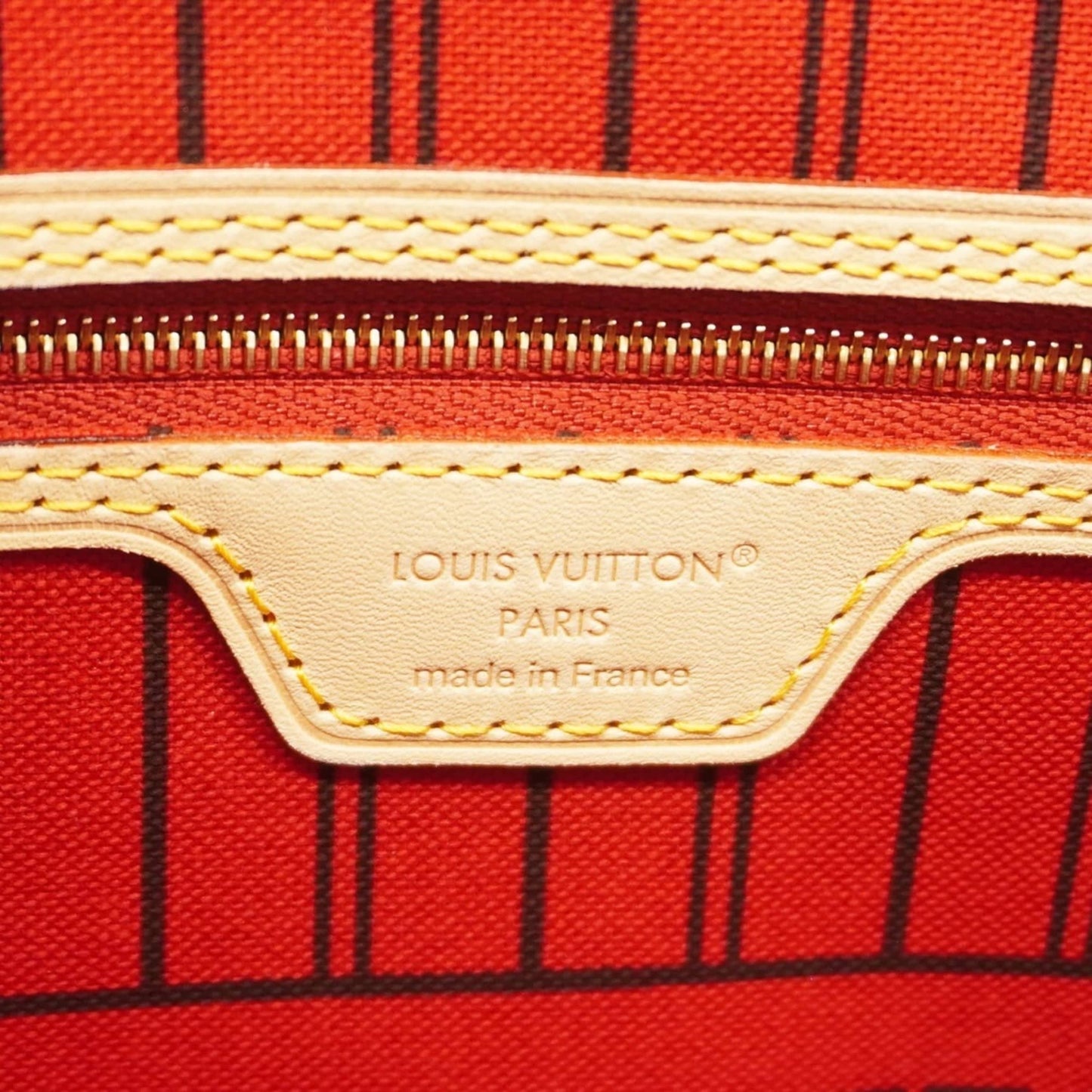 StrapStory - Tote Bag 3687
