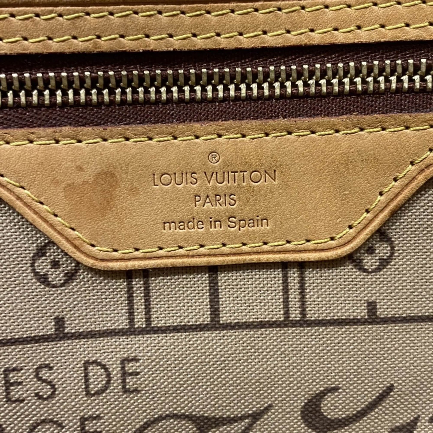 StrapStory - Tote Bag 3450