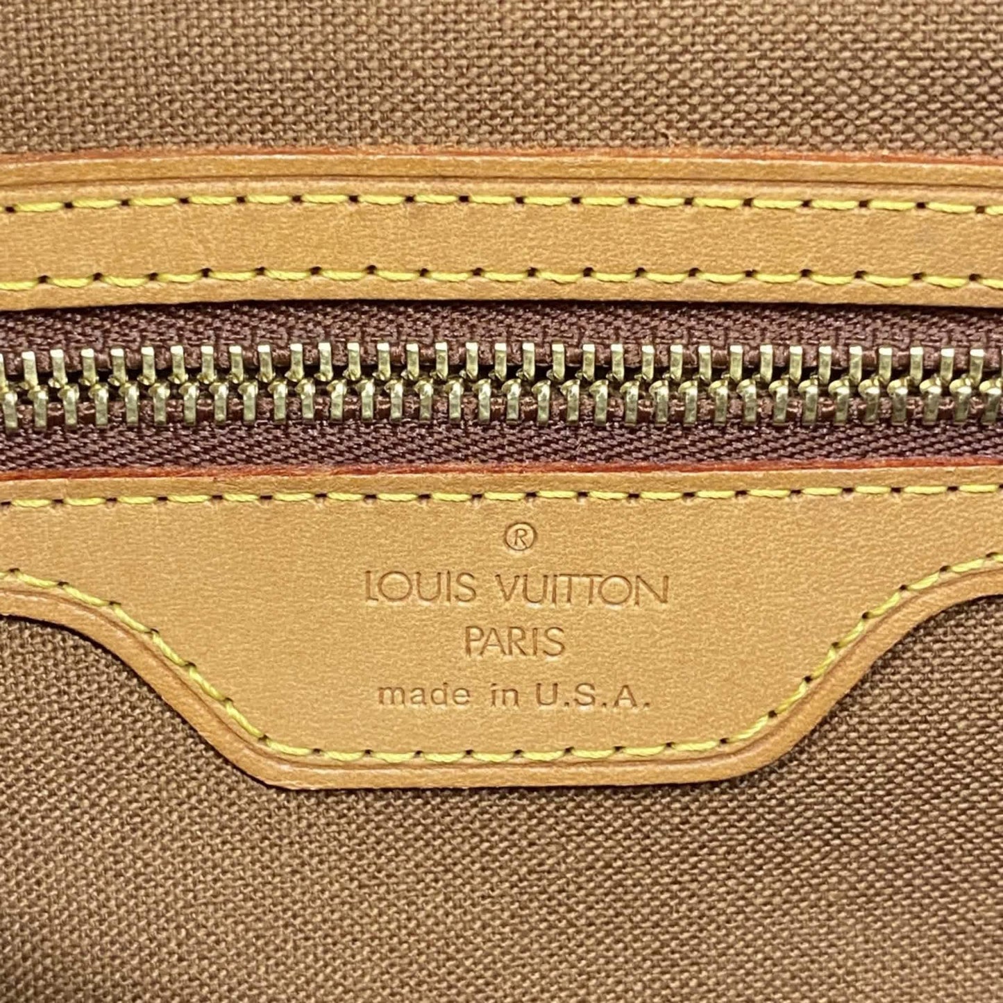 StrapStory - Tote Bag 3483