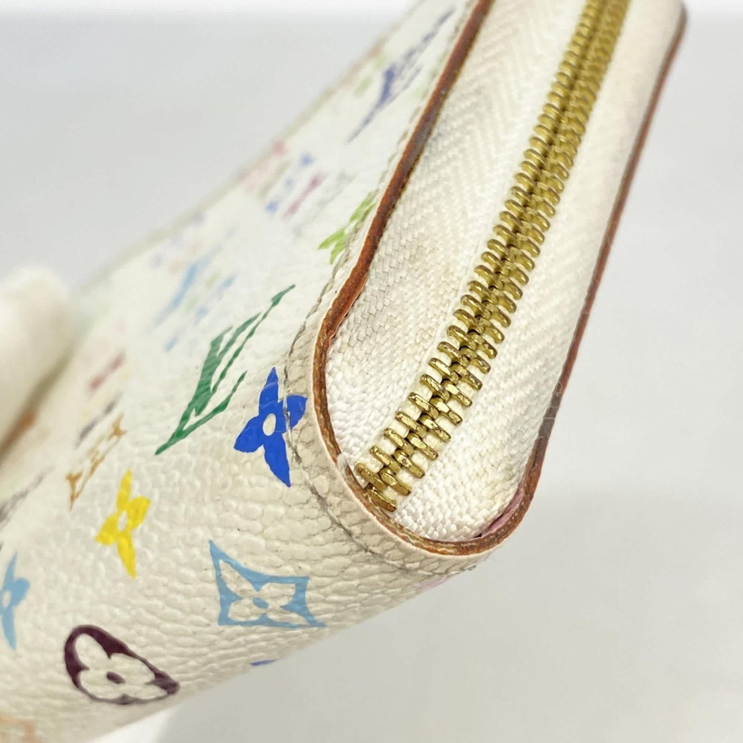 StrapStory - Wristlet 974