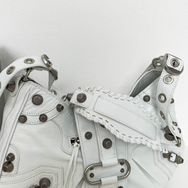 BLGA-Bags - Strap Story - 360
