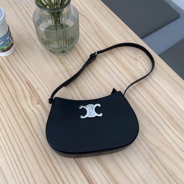 CLNE-Bags - Strap Story - 205
