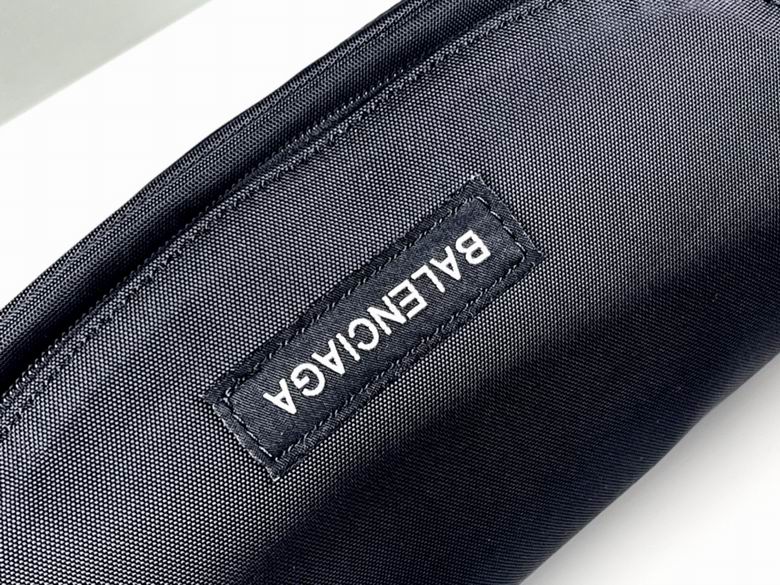 BLGA-Bags - Strap Story - 084
