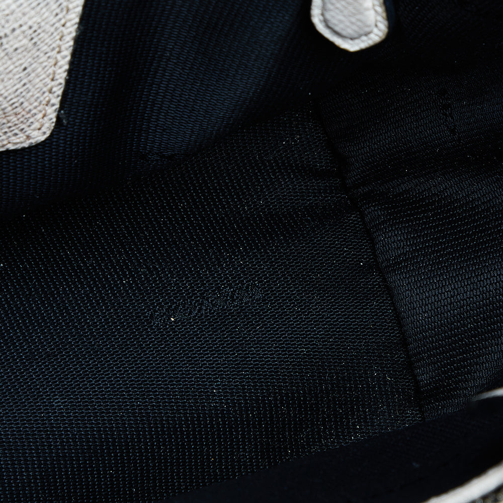 StrapStory - Tote Bag 2427