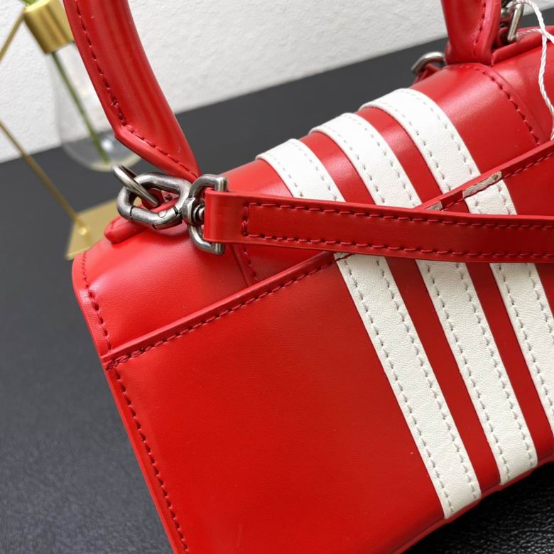 BLGA-Bags - Strap Story - 450