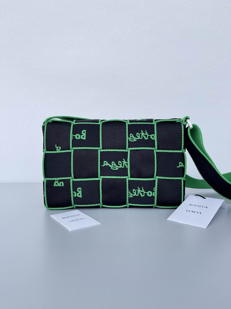 BTVA-Bags - Strap Story - 206