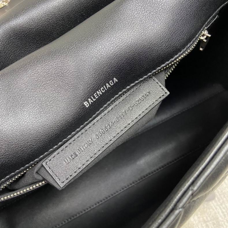 BLGA-Bags - Strap Story - 107
